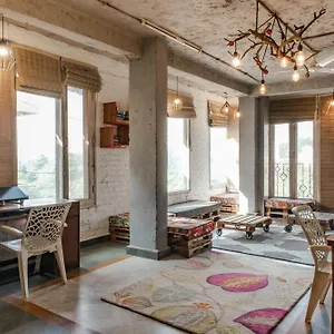 https://jugaad-hostels.top-gurgaonhotels.com